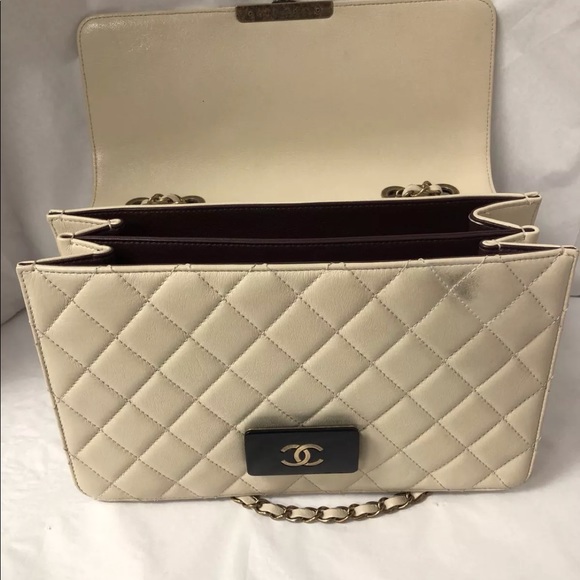 Chanel Beautiful Tan Lock Flap Quilted Sheepskin - Picture 7 of 8